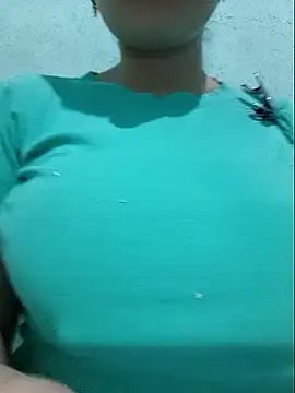Shine_Mai webcam