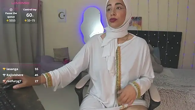 ShanaJamil webcam