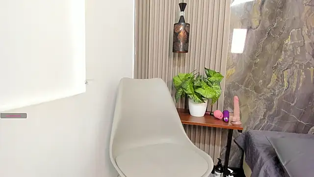 ScarletDollxxx webcam