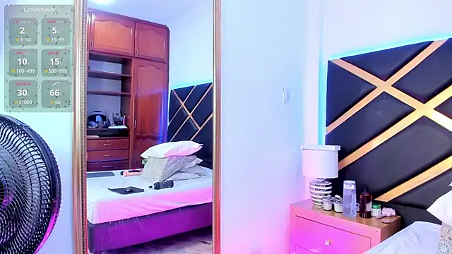 MilaLux_ webcam