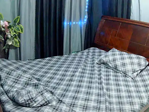 Hannah_Luxxx webcam