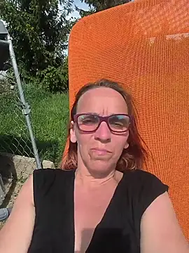 Dettybitch40 webcam