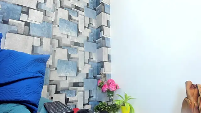 angel_dthroatt webcam