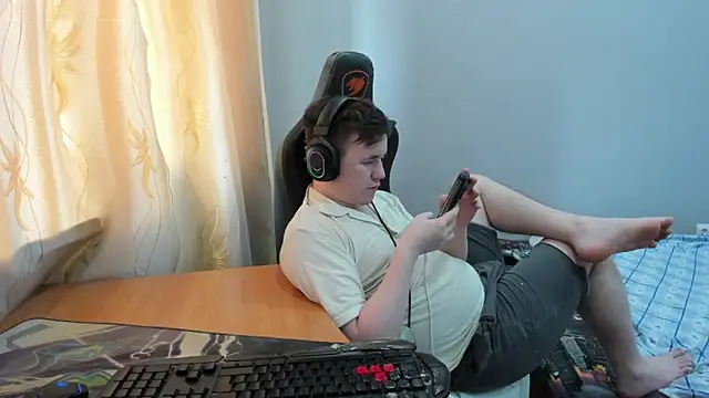 iliaskrislove webcam