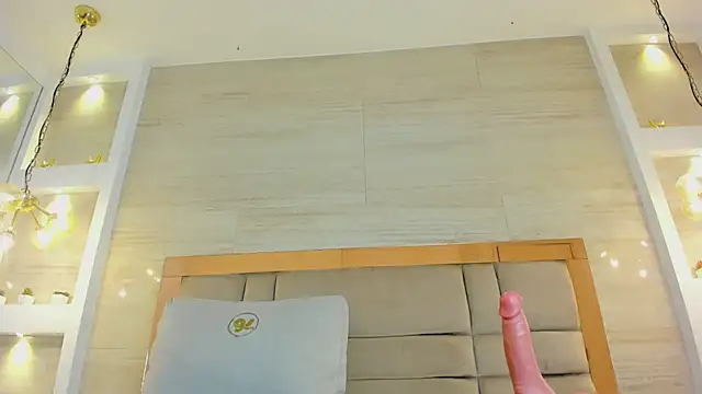 chloe_murray webcam