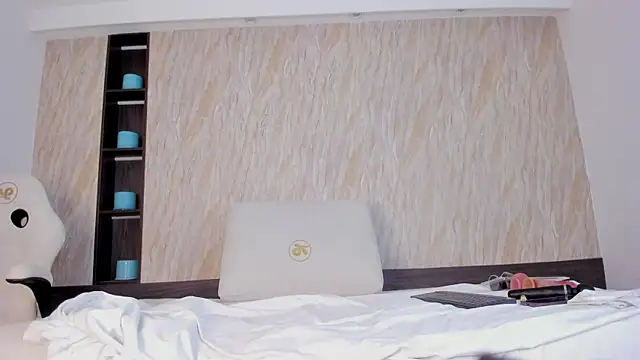 mia_dollce webcam