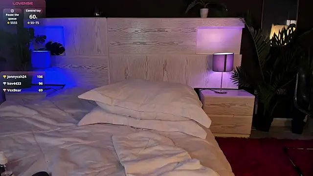 angelina_hilton webcam