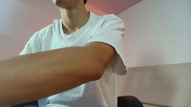 Valentino_Rey webcam