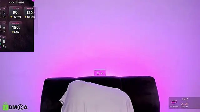 Marvelous_Emi webcam