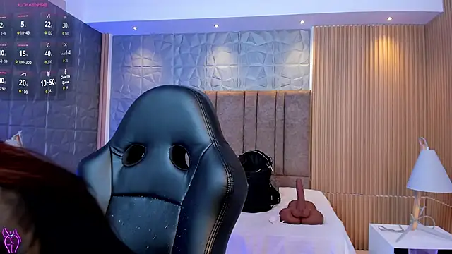 charlottewhitte webcam