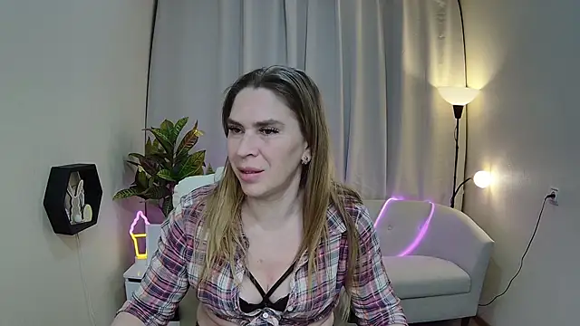 TessaDaybreak webcam