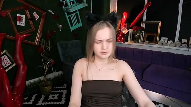 lissatelor - LissaTelor's free webcam - UK Sex Cams