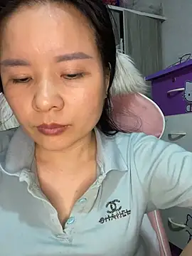 Ivy_Trix2 webcam