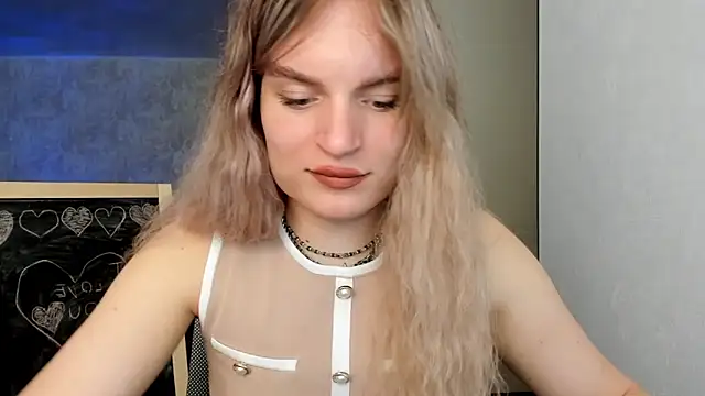 milliKira006 webcam