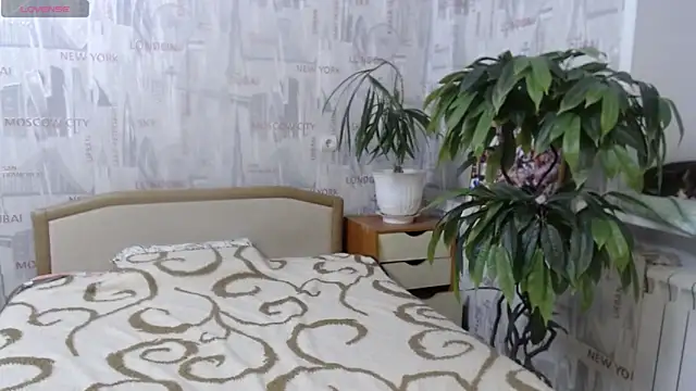 GinaQSoul webcam