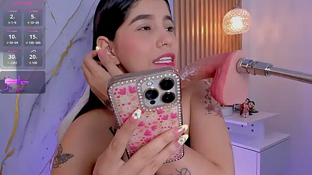 alissaowens_ webcam