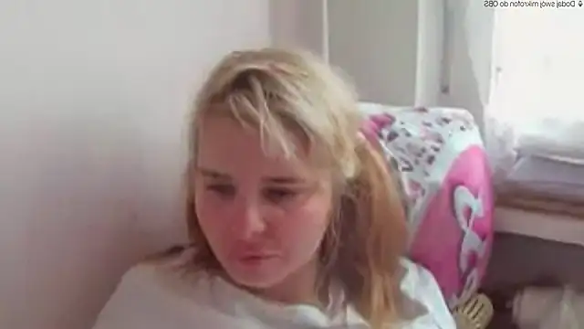 HornyElena webcam