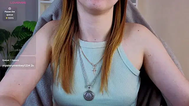 Lori_Bllossom webcam