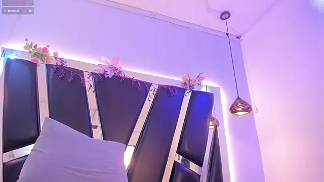 antonelllepiercee webcam