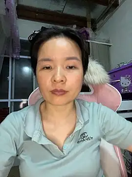Ivy_Trix2 webcam