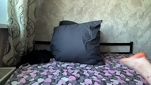 AlisNoire webcam