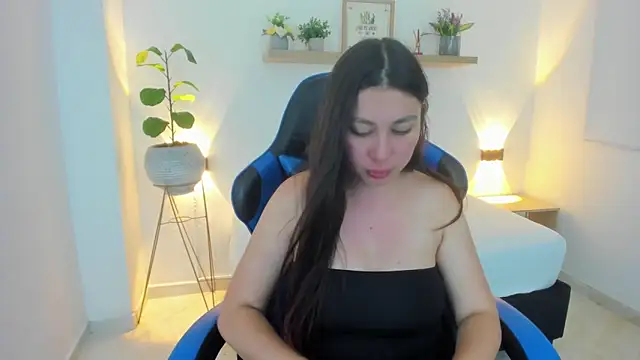 bella_99_ webcam