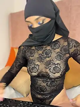 Webcam Model (_Tariq)  is live.Free join now!