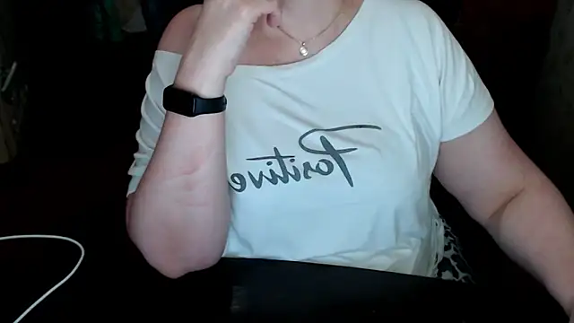 AlisaHot55 webcam