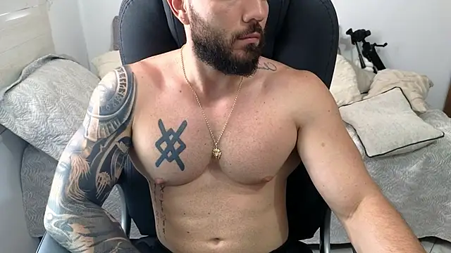 Isaac_Carter webcam