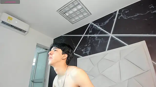 aerumchae - AerumChae's free webcam - UK Sex Cams