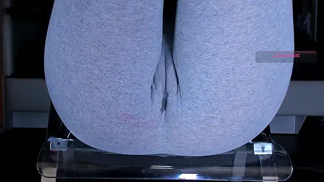 cameltoe_squirt_inpants - Cameltoe_squirt_inPants's free webcam - UK Sex Cams