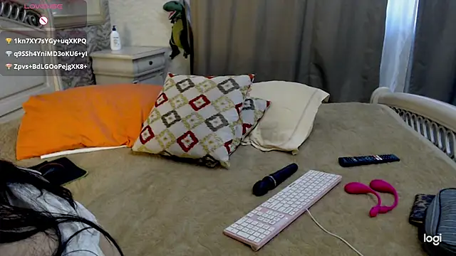 Iam_Luna webcam
