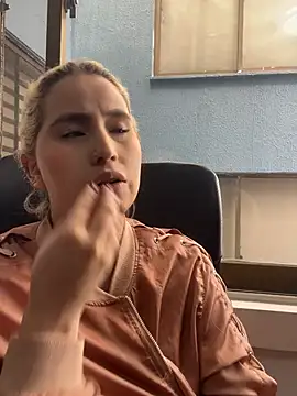 Aliss_Taylor1 webcam