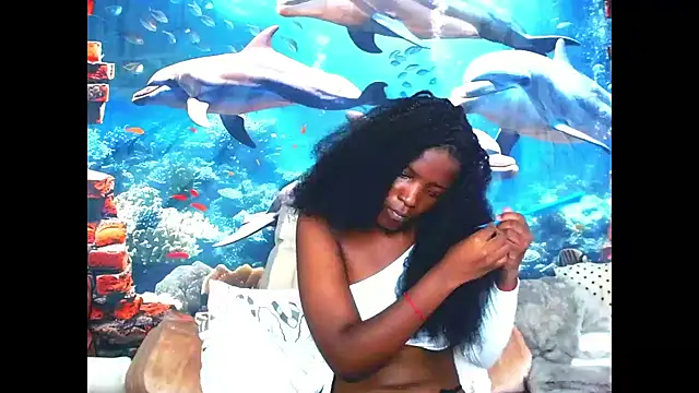 AfricanBarbiee69 webcam