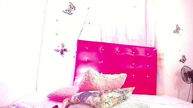 Naughty_choko webcam
