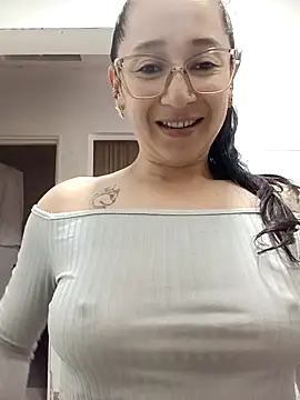 emilypoppy3 webcam