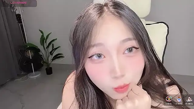 Yukiy8877 webcam