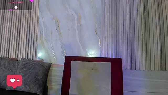 BriannaChelsea webcam