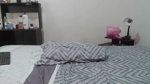 nathaly_jones_ webcam
