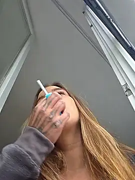 Luna_Lynn webcam