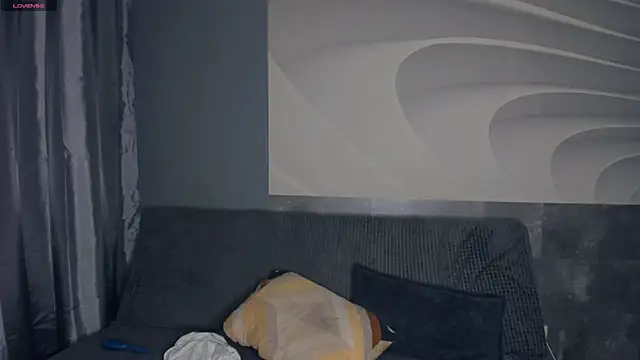 TarynPalek webcam