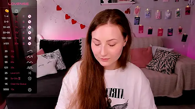 velvet_cherry_ webcam