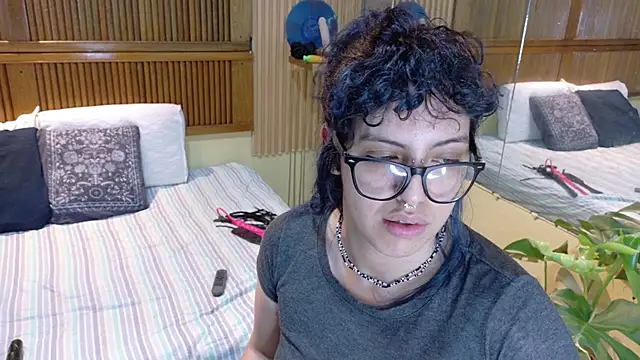Eli666uwu webcam