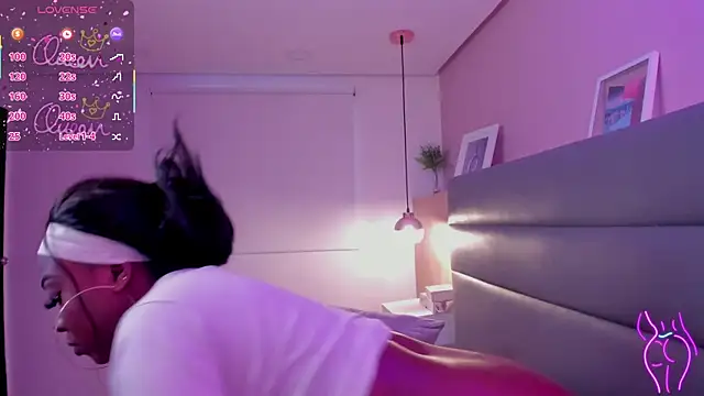 mia_schwarz webcam