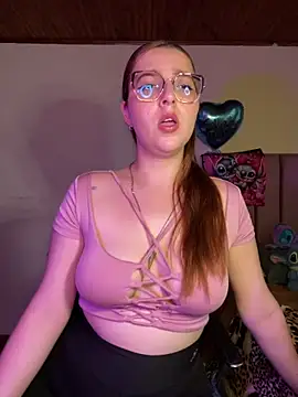 CoraVibes live sex cam