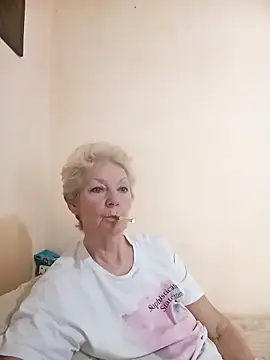 Webcam Model (Calypso-Loove)  is live.Free join now!