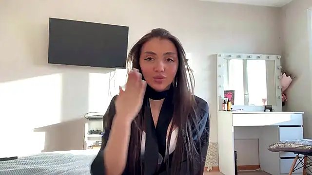 AlvinaMair webcam