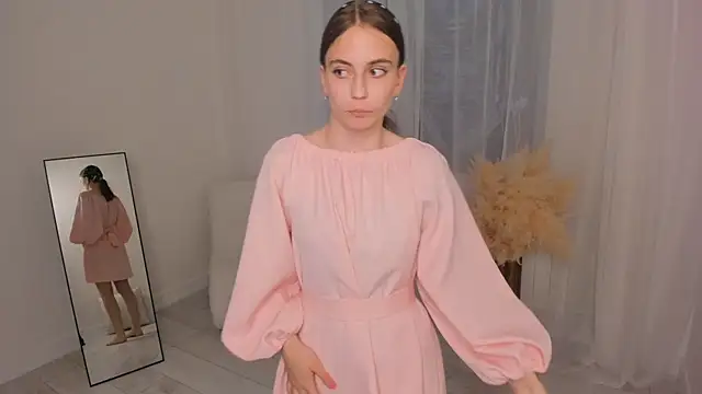 TomekaBiava webcam