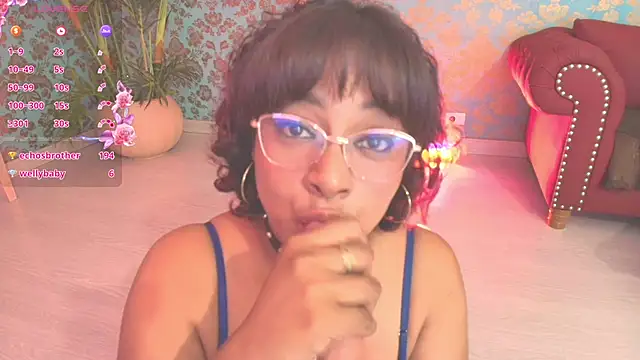 alexa_cruz__ webcam