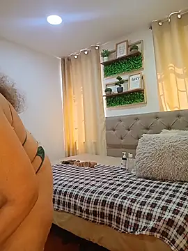 sasi_luna webcam